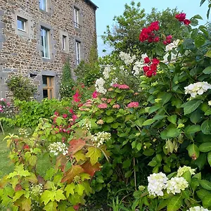 D Hotes Du Moulin A Papier Bed & Breakfast